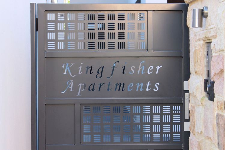 5 Kingfisher, 5-7 Ondine Close, Nelson Bay, luxury apartment with WIFI and air conditioning