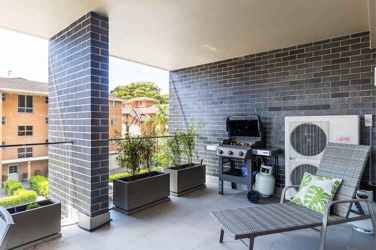 5 Kingfisher, 5-7 Ondine Close, Nelson Bay, luxury apartment with WIFI and air conditioning