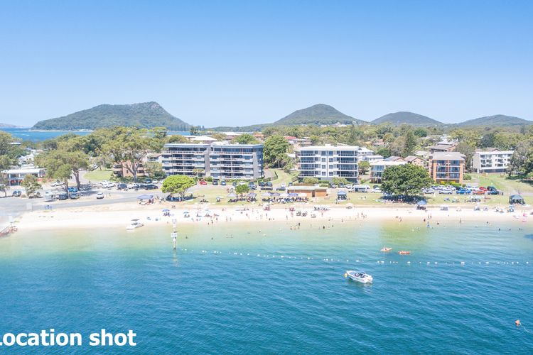 5 Kingfisher, 5-7 Ondine Close, Nelson Bay, luxury apartment with WIFI and air conditioning