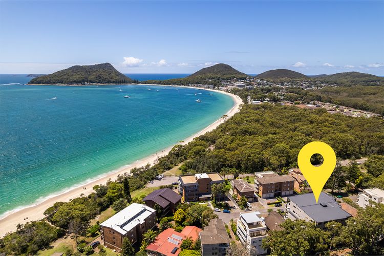 5 Kingfisher, 5-7 Ondine Close, Nelson Bay, luxury apartment with WIFI and air conditioning