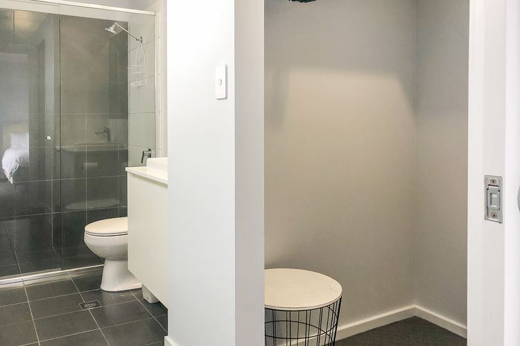 34a Lawson St – Spacious 4 bedroom house with ducted air con and wi-fi, backing onto Nelson Bay Golf Course