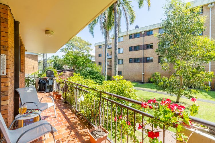 Kurranulla 3, 15-17 Weatherly Cl – unit on the ground floor with free Wi-Fi