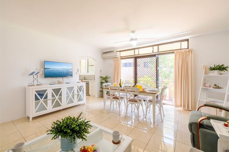 Kurranulla 3, 15-17 Weatherly Cl – unit on the ground floor with free Wi-Fi