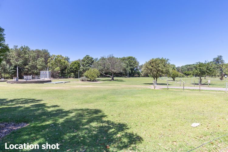 Baia Villa air con WiFi and views of Fingal Beach