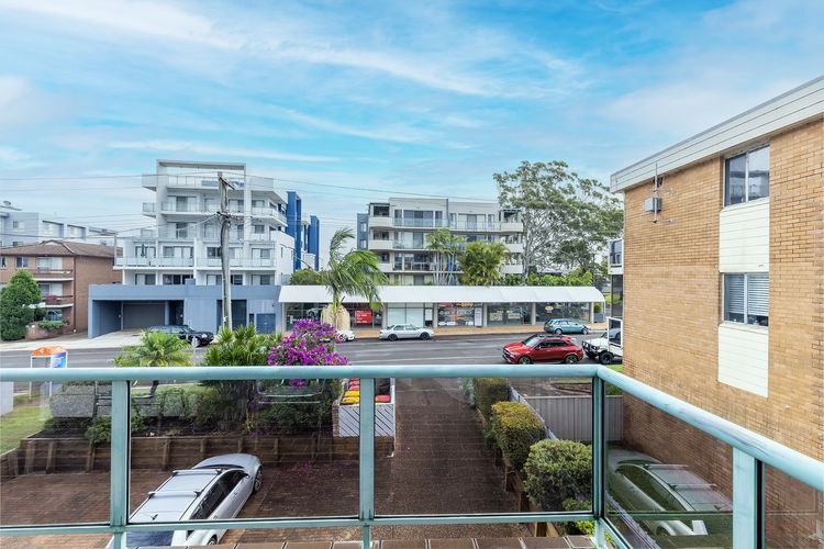 Coastal Paradise at Fore Dek 3, 17 Soldiers Point Road – water views, linen, Wi-Fi, Air Con