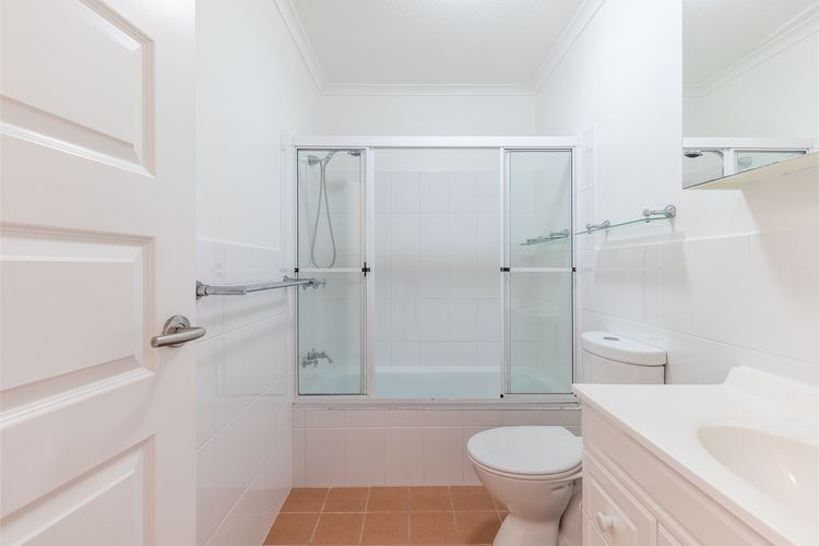 Coastal Paradise at Fore Dek 3, 17 Soldiers Point Road – water views, linen, Wi-Fi, Air Con