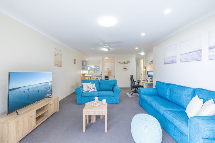 Mistral Court, 15/17 Mistral Close – fantastic unit with wifi and water views