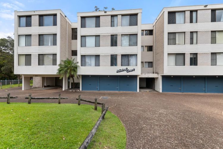 Mistral Court, 15/17 Mistral Close – fantastic unit with wifi and water views