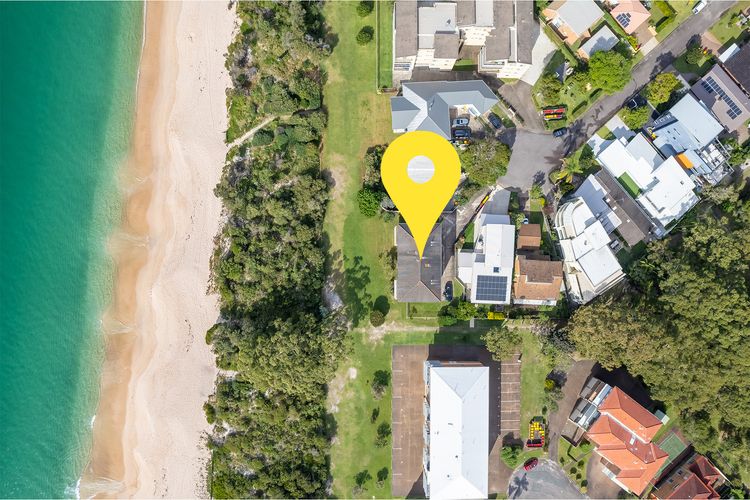 Shoalhaven, 2/28 Voyager Close – waterfront unit