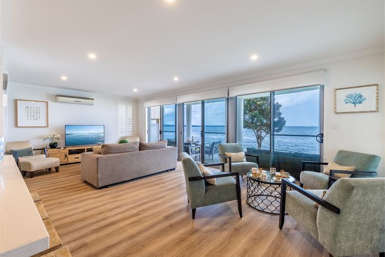 Seaview Splendour, 2/163 Soldiers Point Rd – waterfront stunning unit