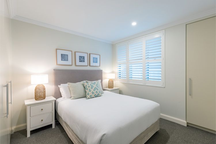 Seaview Splendour, 2/163 Soldiers Point Rd – waterfront stunning unit