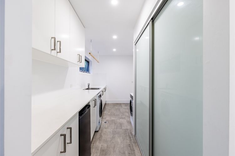 Sunset Jewel – 7a Cromarty Road, Soldiers Point – OCEAN VIEWS, BREATHTAKING SUNSETS, LINEN, AIR CON & Wi-Fi