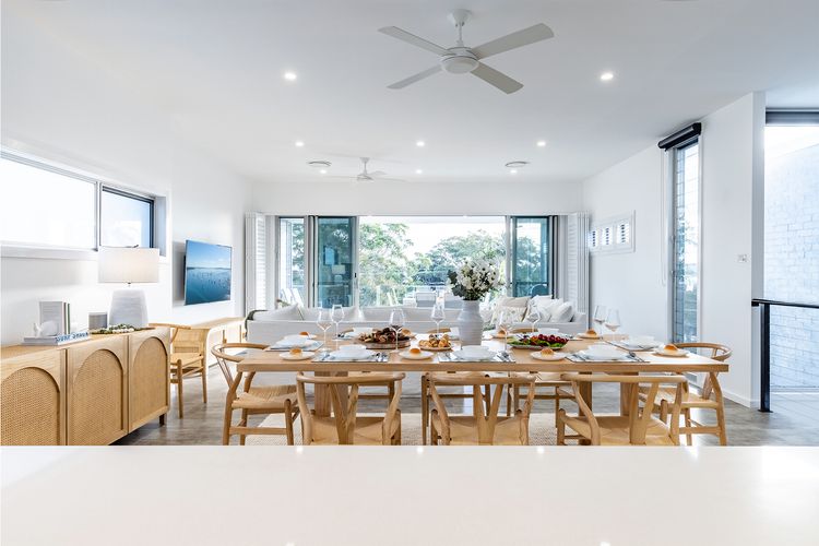 Sunset Jewel – 7a Cromarty Road, Soldiers Point – OCEAN VIEWS, BREATHTAKING SUNSETS, LINEN, AIR CON & Wi-Fi