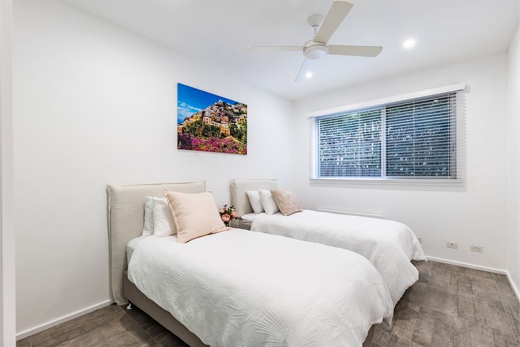 Sunset Jewel – 7a Cromarty Road, Soldiers Point – OCEAN VIEWS, BREATHTAKING SUNSETS, LINEN, AIR CON & Wi-Fi