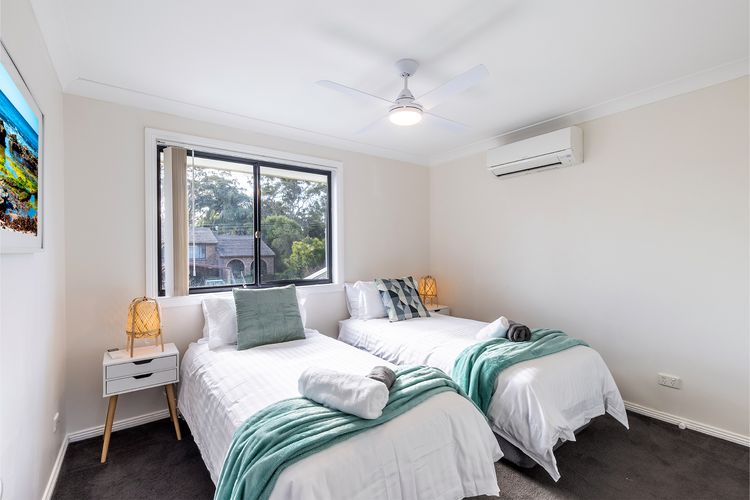 Akoya House, 122 Tomaree Rd – Pet friendly, linen,  air conditioning, WiFi and boat parking