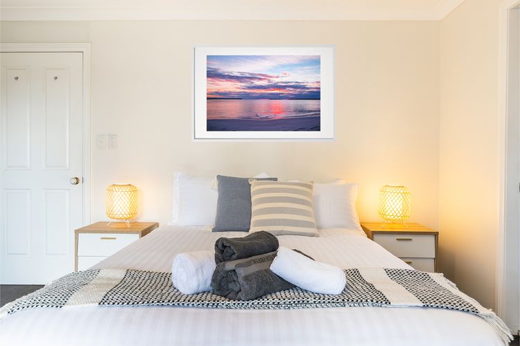 Akoya House, 122 Tomaree Rd – Pet friendly, linen,  air conditioning, WiFi and boat parking