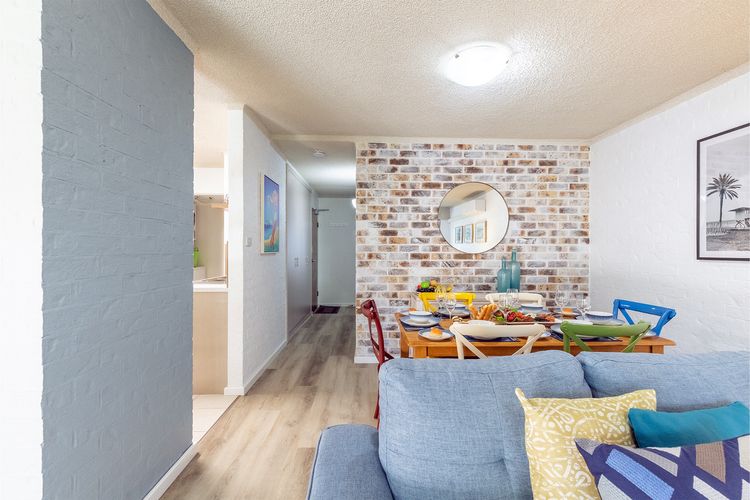 Bay Parklands, 29/2 Gowrie Avenue – views, air conditioning, Wi-Fi, Pool, tennis court and spa