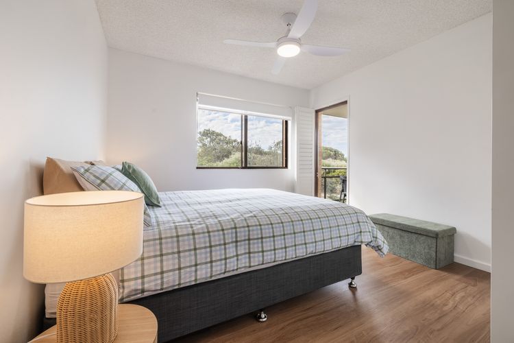Intrepid, 13/3 Intrepid Cl – fantastic unit with stunning water views