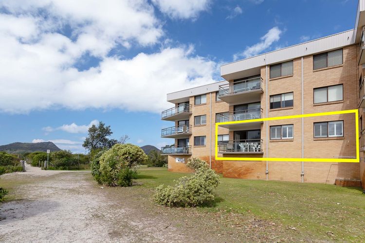 Intrepid, 13/3 Intrepid Cl – fantastic unit with stunning water views