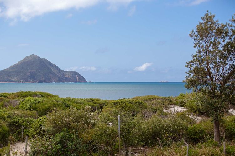 Intrepid, 13/3 Intrepid Cl – fantastic unit with stunning water views