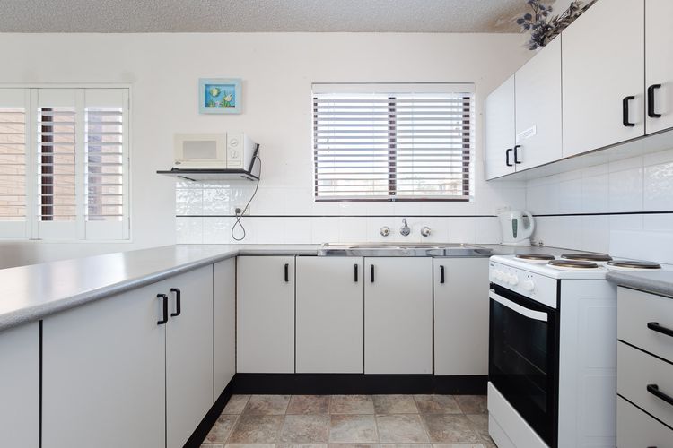 Intrepid, 13/3 Intrepid Cl – fantastic unit with stunning water views