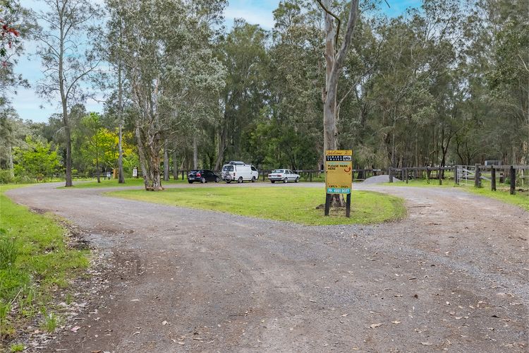 Sahara Trails ‘Complex’ – Sleeping groups, WiFi, Air Conditioning, Horse Riding and much more !!