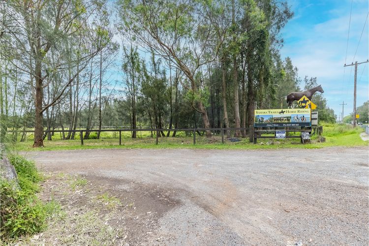 Sahara Trails ‘Cabin 2’ – WiFi, Air Conditioning, Horse Riding and much more !!