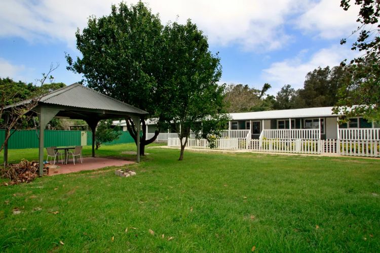 Sahara Trails ‘Cabin 2’ – WiFi, Air Conditioning, Horse Riding and much more !!