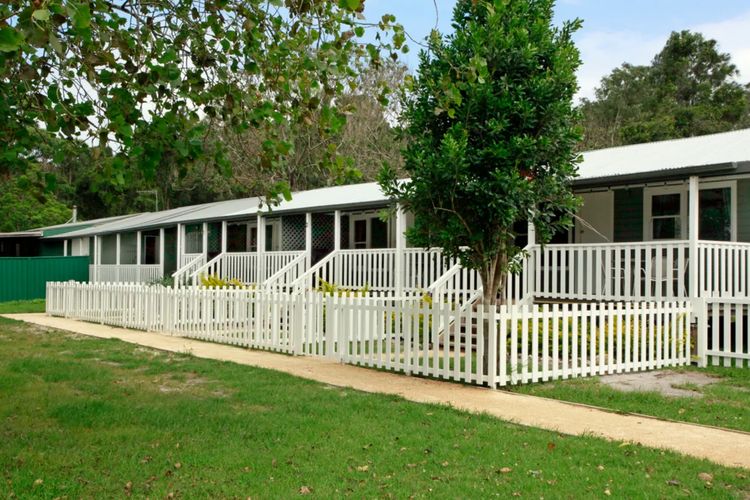 Sahara Trails ‘Cabin 2’ – WiFi, Air Conditioning, Horse Riding and much more !!