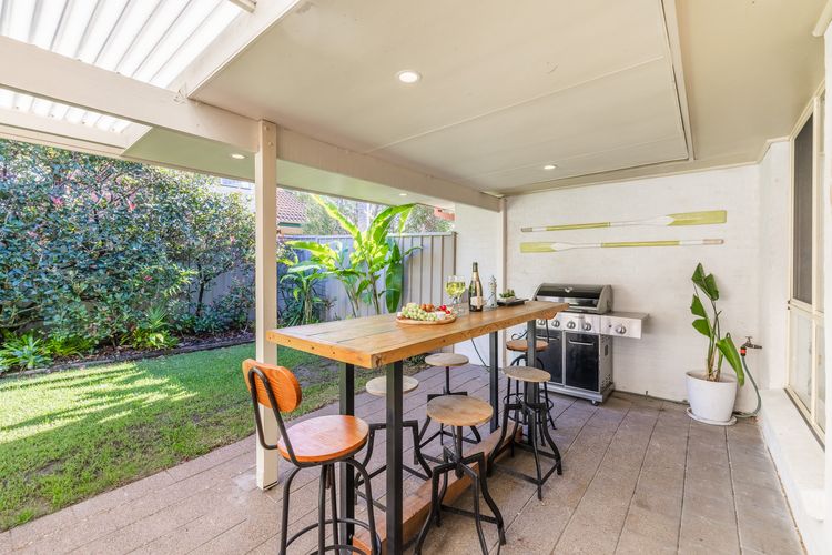 Fingal on Whitesands, 1/12 Whitesands Road – all on ground level with air con, wi-fi and boat parking