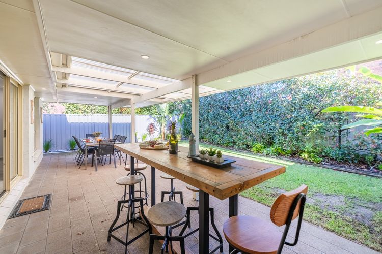 Fingal on Whitesands, 1/12 Whitesands Road – all on ground level with air con, wi-fi and boat parking