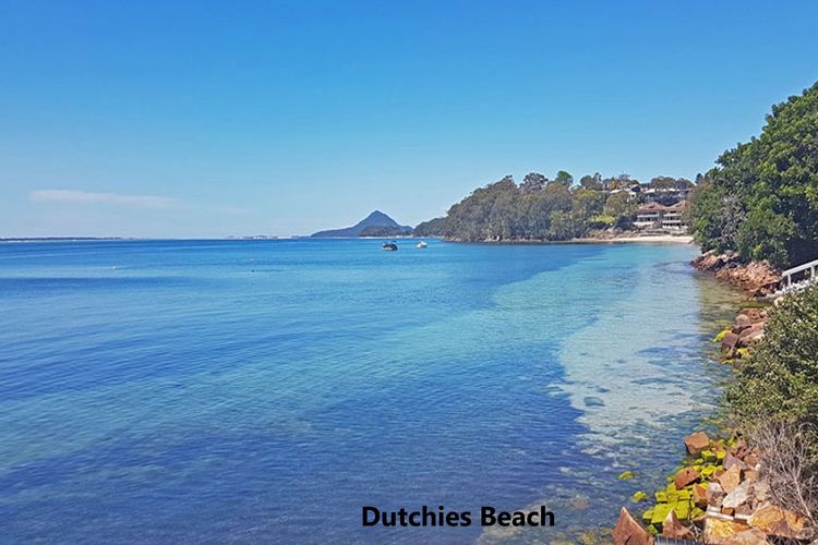 Dukes , 31 Gloucester St – spectacular water views and the added comfort of air conditioning and Wi-Fi