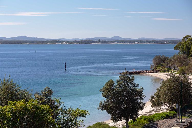 Kiah, 1/53 Victoria Parade – First floor unit with stunning views, Wi-Fi and aircon,