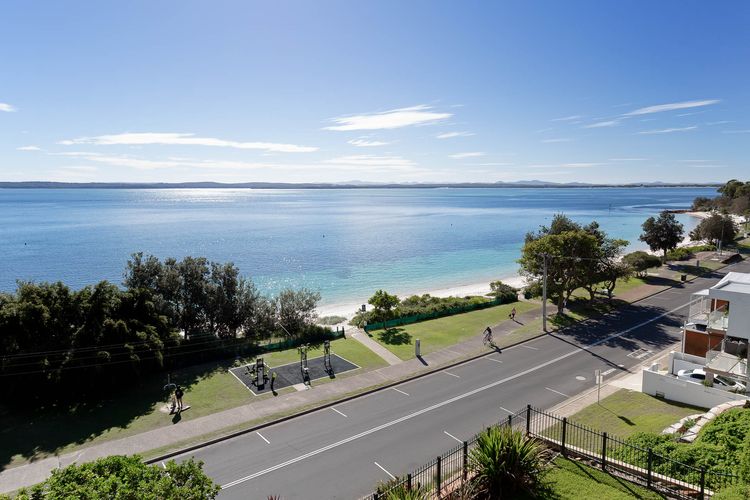 Kiah, 1/53 Victoria Parade – First floor unit with stunning views, Wi-Fi and aircon,