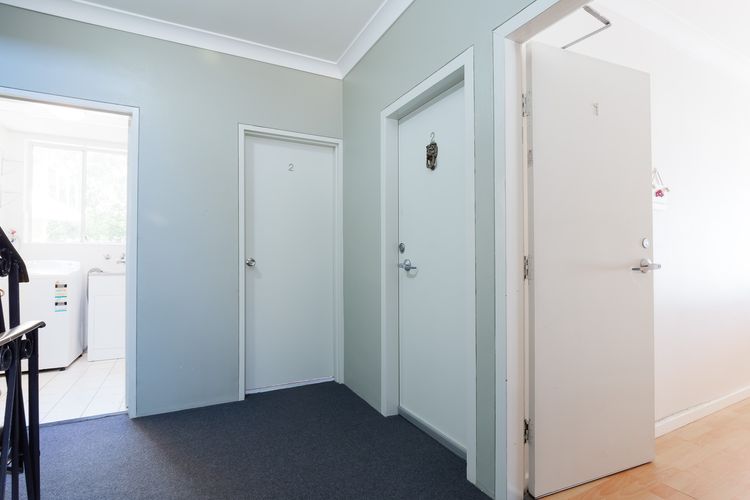 Kiah, 1/53 Victoria Parade – First floor unit with stunning views, Wi-Fi and aircon,