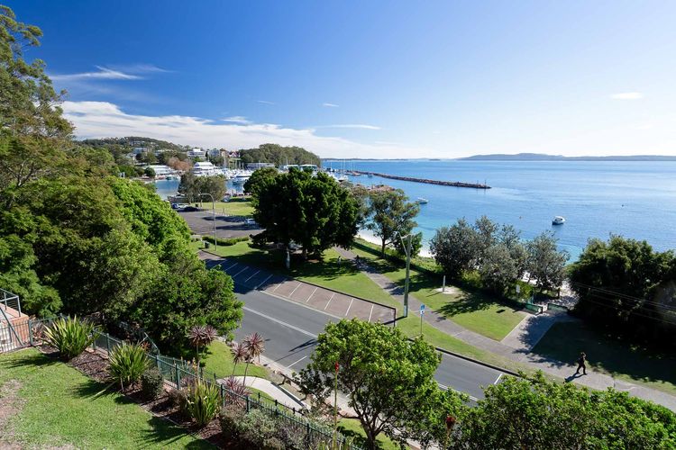 Kiah, 1/53 Victoria Parade – First floor unit with stunning views, Wi-Fi and aircon,