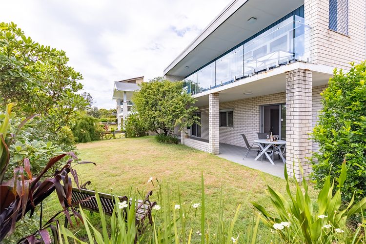 2/26 Voyager Cl – beachfront ground floor unit