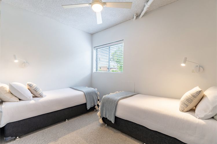2/26 Voyager Cl – beachfront ground floor unit