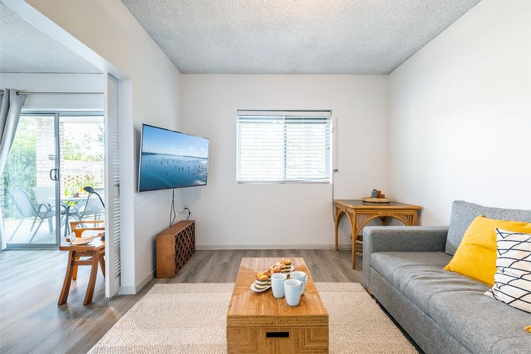 2/26 Voyager Cl – beachfront ground floor unit