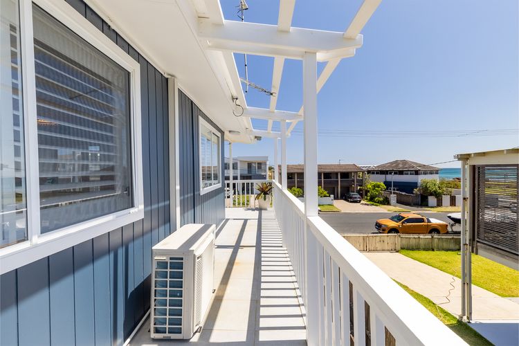Anna Bay Beach Shack, 44 Ocean Avenue – fantastic 2 storey house with spectacular views