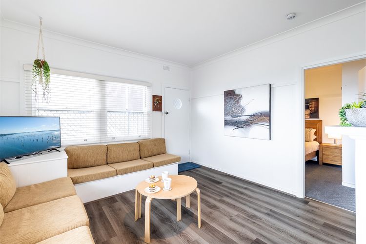 Bayside, 1/21 Victoria Parade – Unit with unbeatable water views and location
