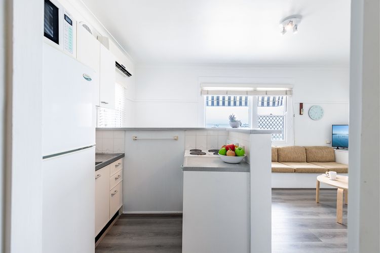 Bayside, 1/21 Victoria Parade – Unit with unbeatable water views and location