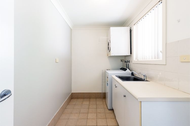 74A Sergeant Baker Drive – comfortable duplex with beautiful distant water views