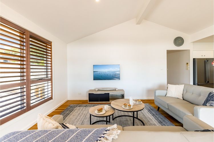 74A Sergeant Baker Drive – comfortable duplex with beautiful distant water views