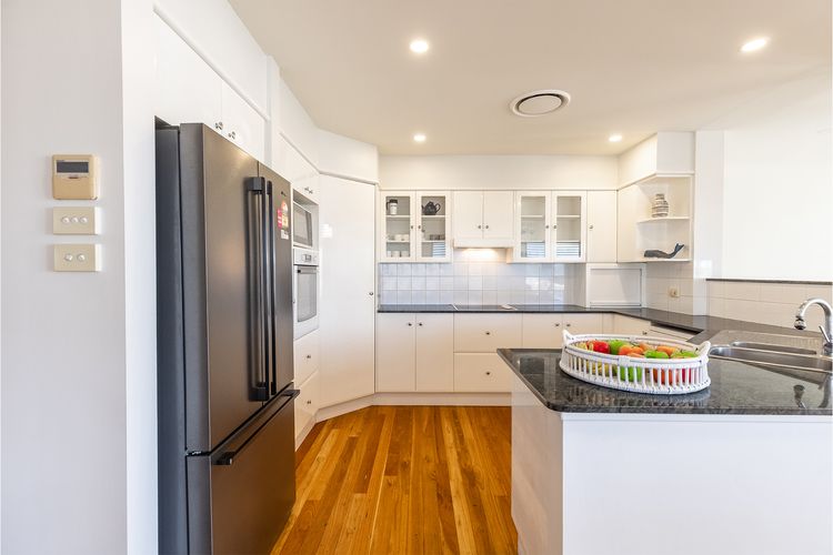 74A Sergeant Baker Drive – comfortable duplex with beautiful distant water views