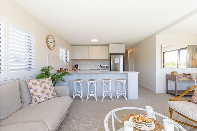 Intrepid, 14/3 Intrepid Close – Completely renovated with water views