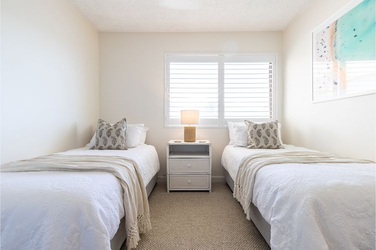 Intrepid, 14/3 Intrepid Close – Completely renovated with water views