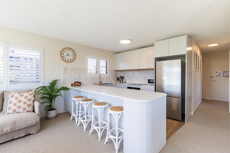 Intrepid, 14/3 Intrepid Close – Completely renovated with water views