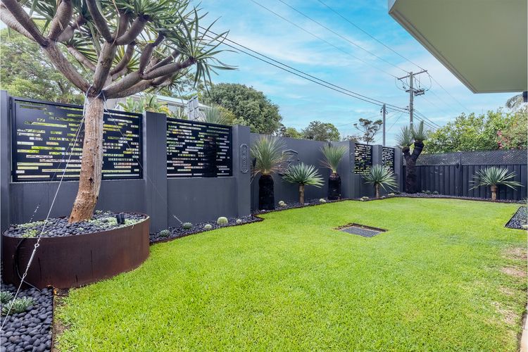 Beach Haven, 3a Messines Street – 4 Minute walk to the beach, WiF, Air Con