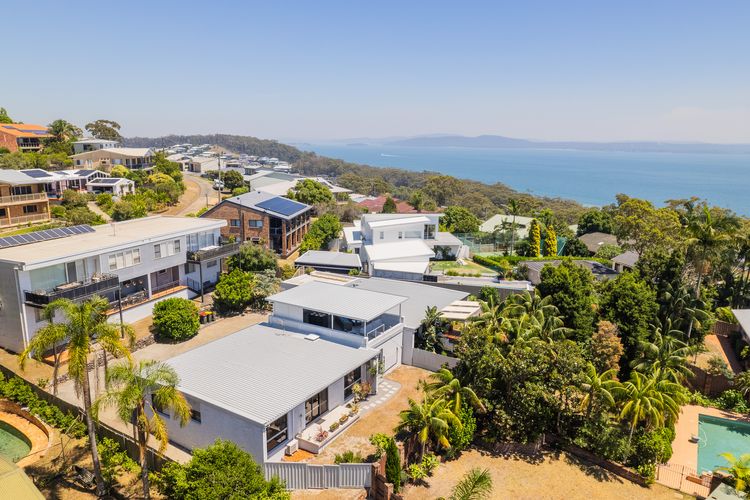 Galoola Hidden Gem, 2/97 Galoola Drive, Rooftop outdoor area with spectacular views, Wi-Fi, Air Conditioning, Pet Friendly